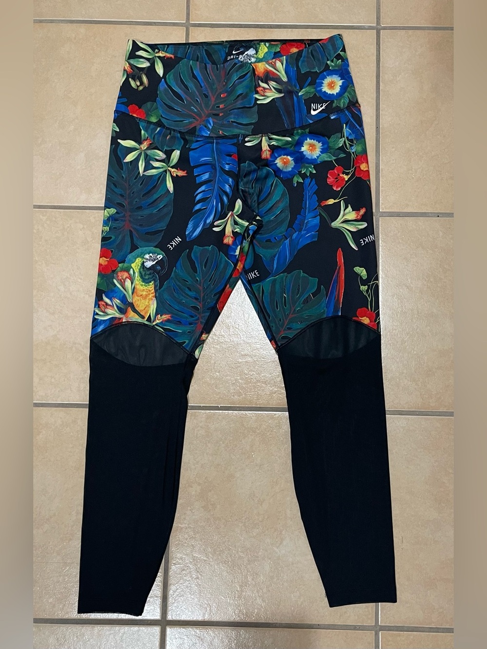 Nike Black Tropical Floral & Parrot Print Leggings